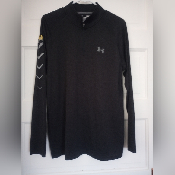 Under Armour Black Long Sleeve Shirt - Picture 1 of 3